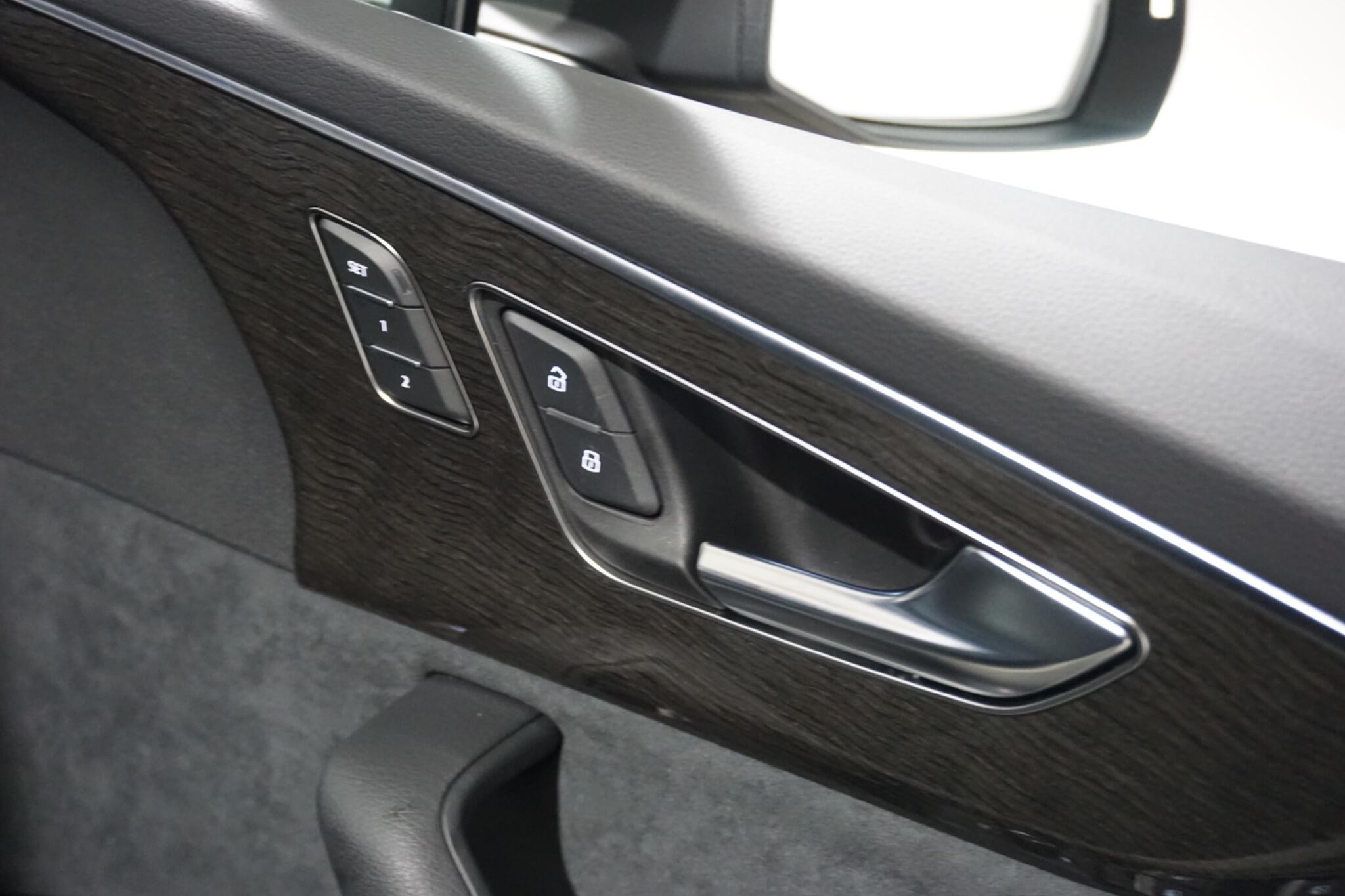 Audi Q7 3.0 TFSI V6 55 Black Edition SUV 5dr Petrol Tiptronic quattro Euro 6 (s/s) (340 ps)